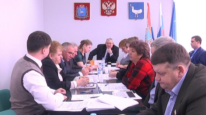 Deputaty prinjali rjad reshenij